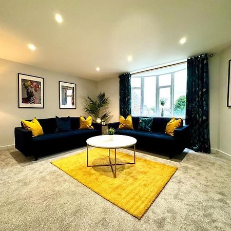 3Br Westbourne Delight - Near Beach & Bournemouth! Екстер'єр фото